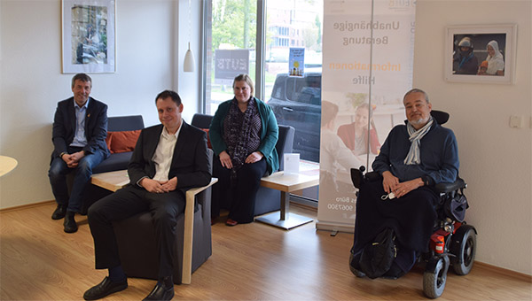 Gruppenbild mit Johann Saathoff.