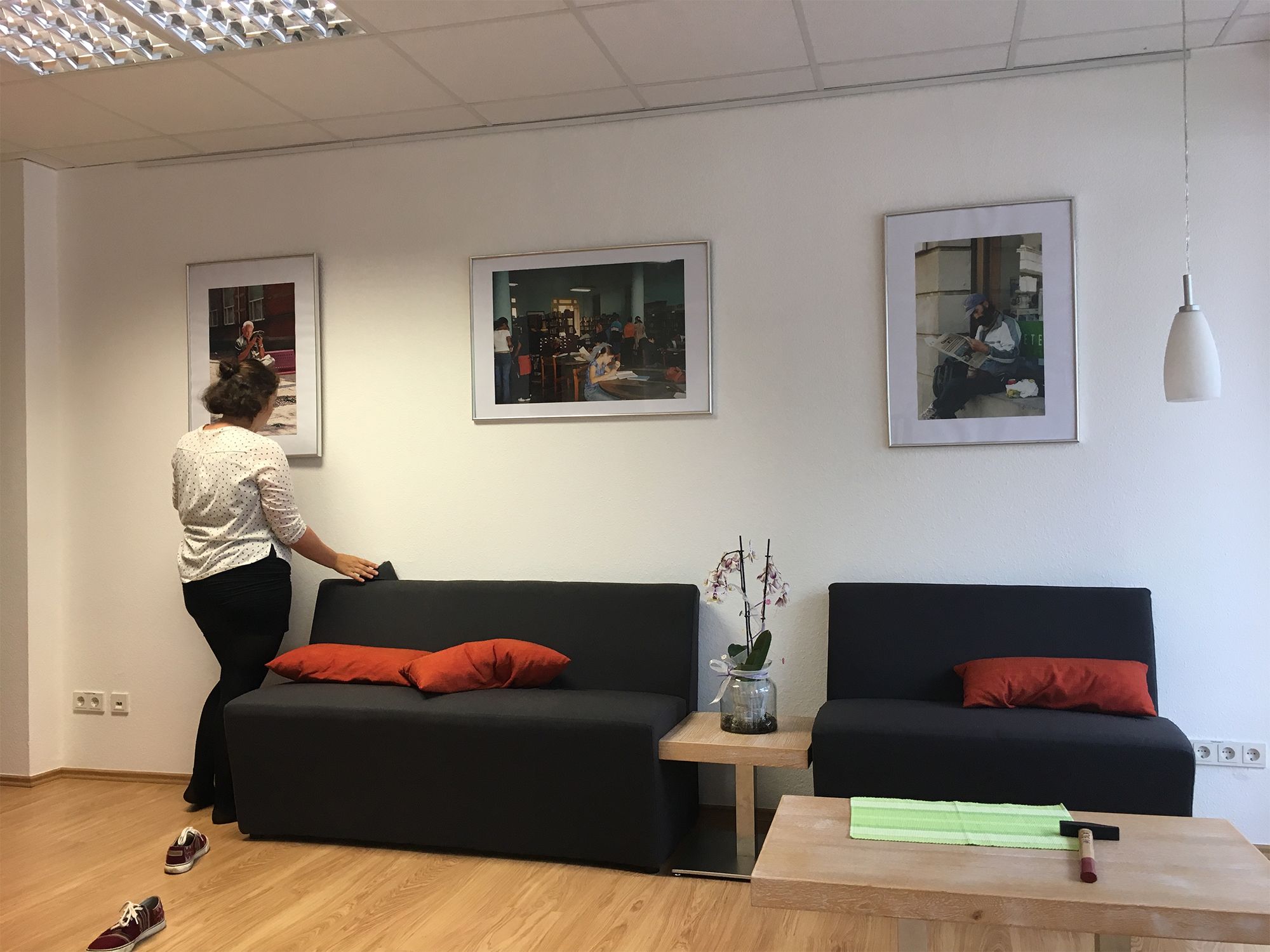 Bilderausstellung in den Räumen der UETB in Emden